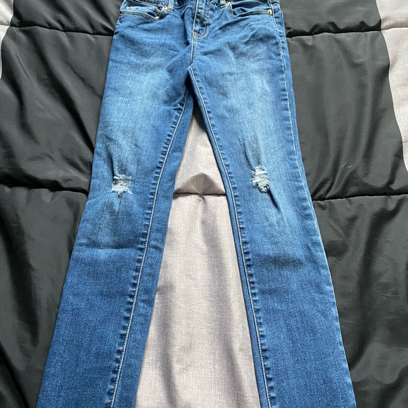Forever 21 Other - 🦞 3/ $10 🦞 Girls blue jeans 👖